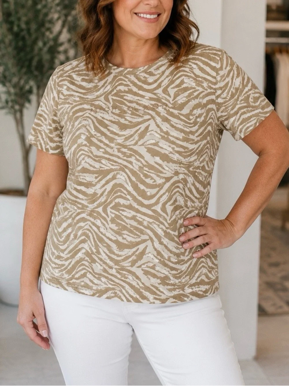 Michael Kors Tan Zebra Print Logo T-Shirt Women’s Large